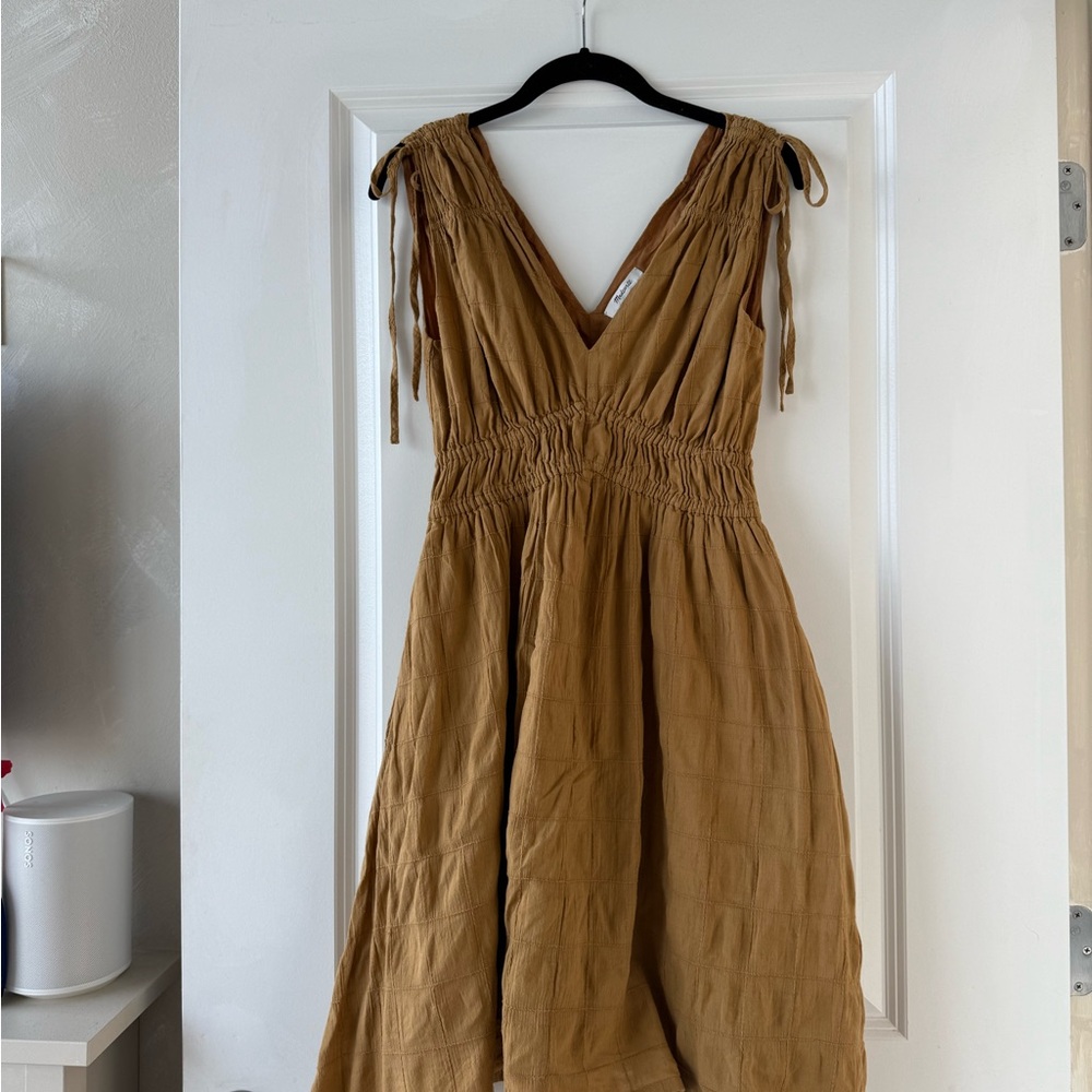 Madewell smocked knee length dress in Windowpane - Picture 6 of 6